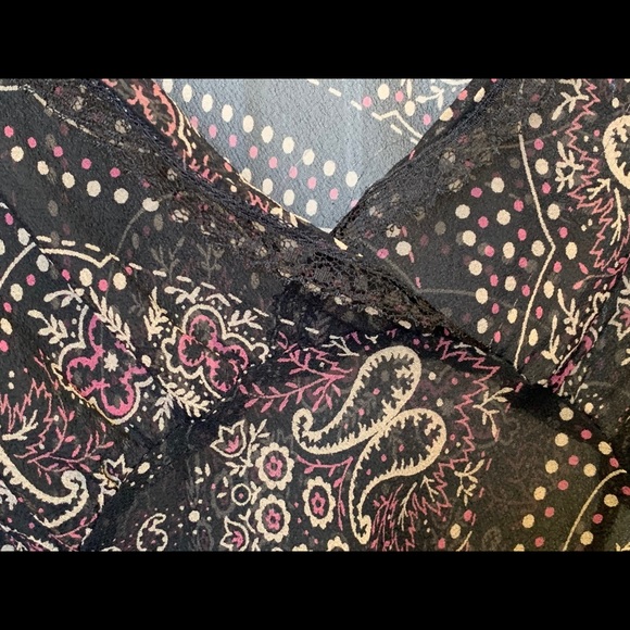 Betsey Johnson Tie back Blouse - Picture 2 of 7